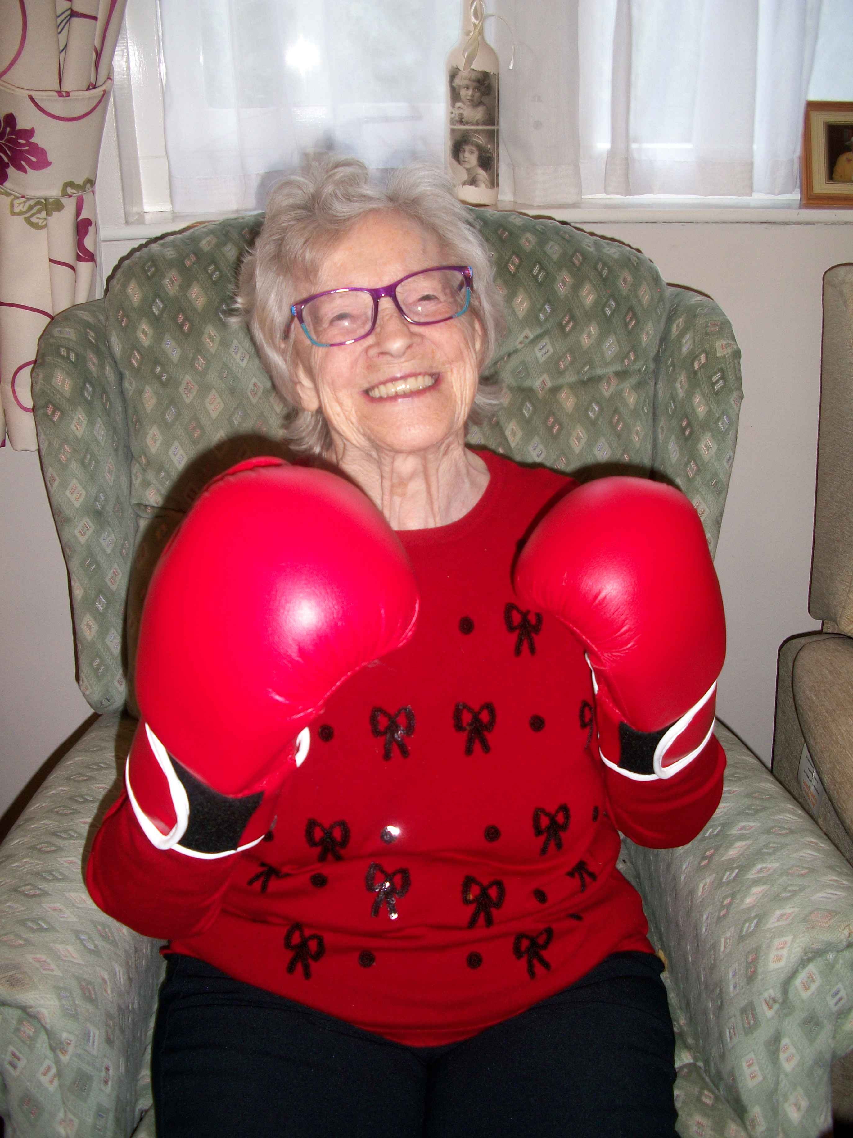 Charlotte Grange - Boxercise 1