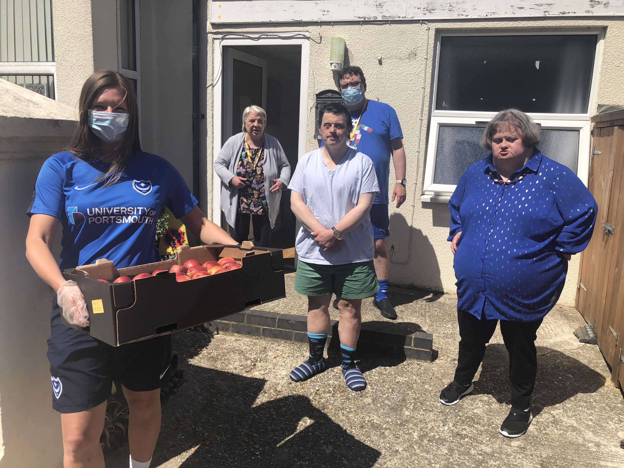 Portsmouth FC volunteers deliver apples