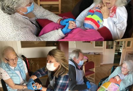Mum and daughter visit in St Stephen's care home