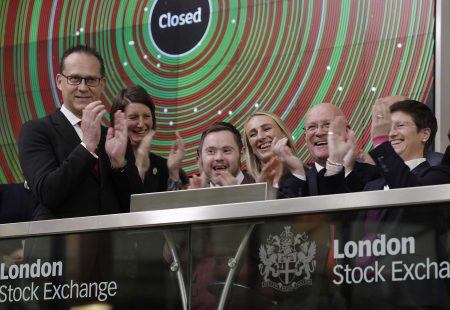 Oliver Thomason closing the market at London Stock Exchange